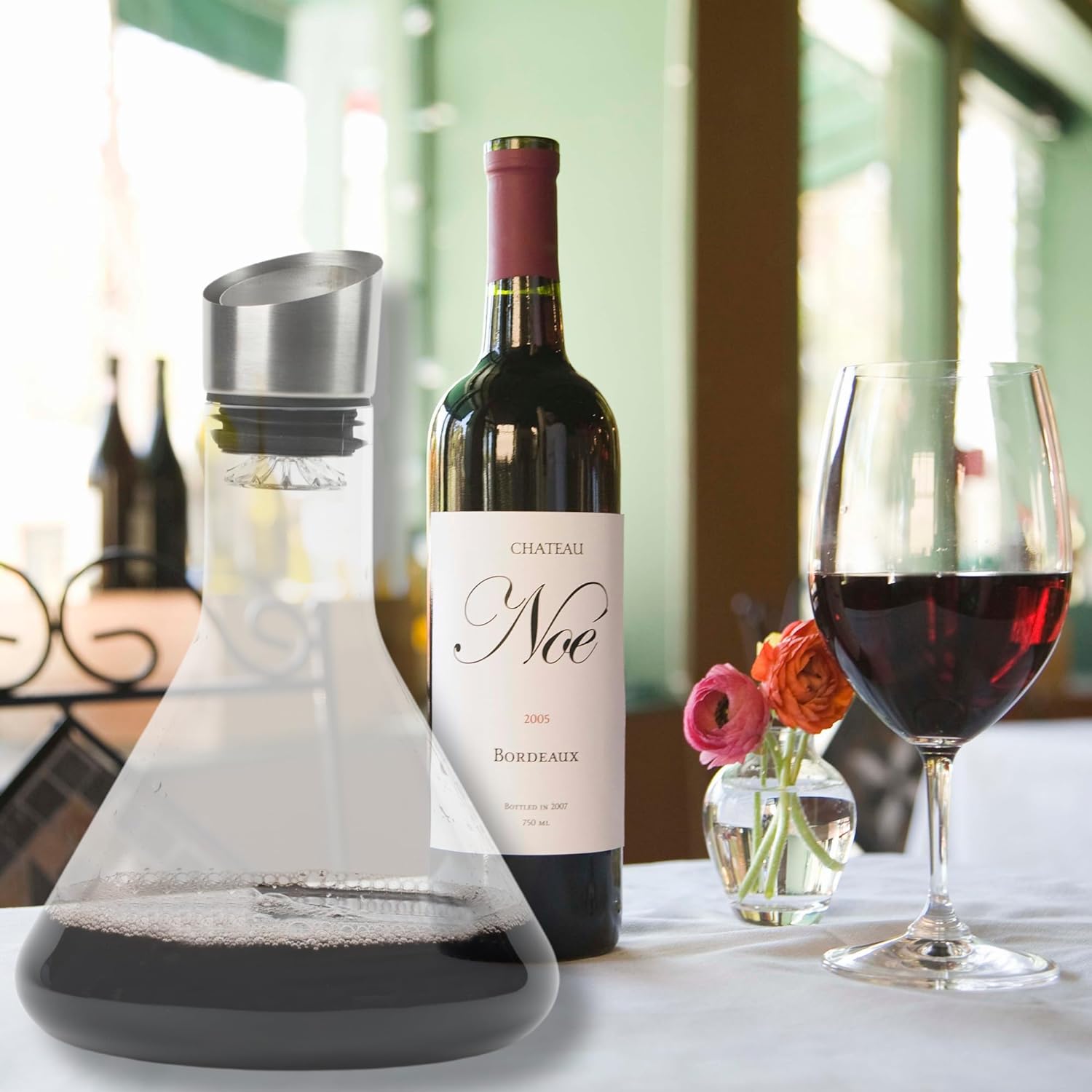 Wine Decanter with Stainless Steel Aerator Pourer Lid - Clear Color